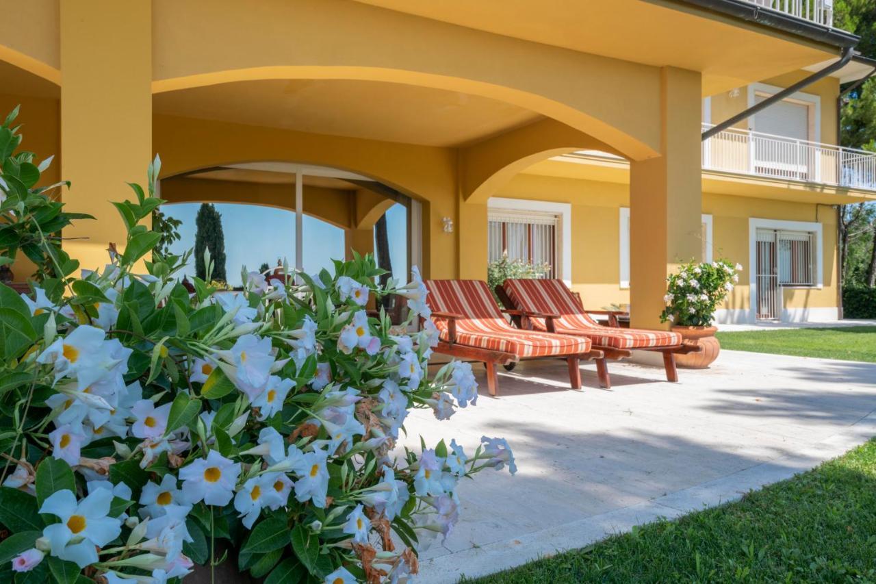 Bed and Breakfast Tra Gli Alberi E Il Mare Сироло Экстерьер фото