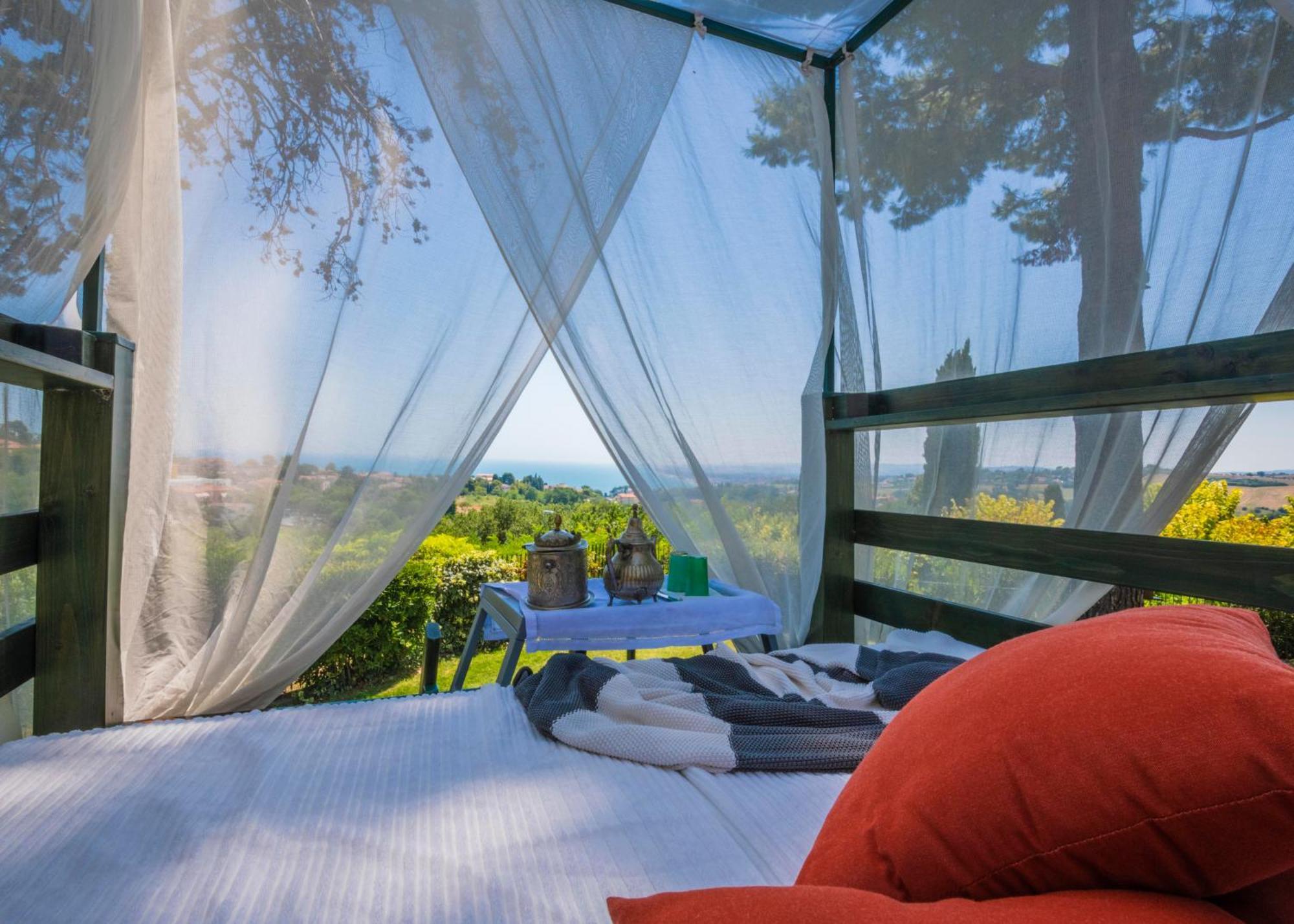 Bed and Breakfast Tra Gli Alberi E Il Mare Сироло Экстерьер фото