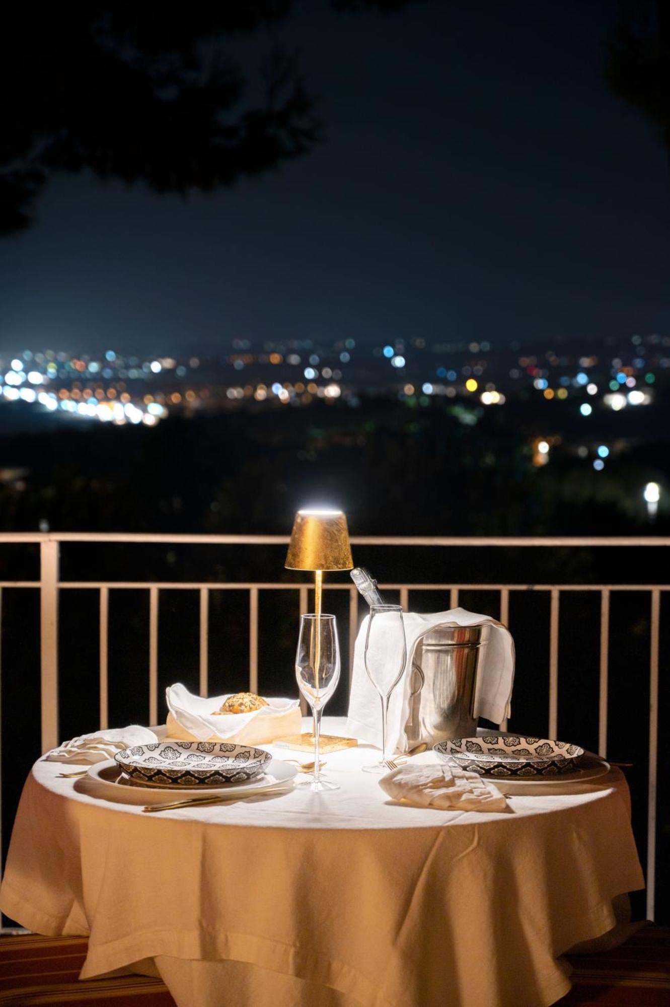 Bed and Breakfast Tra Gli Alberi E Il Mare Сироло Экстерьер фото