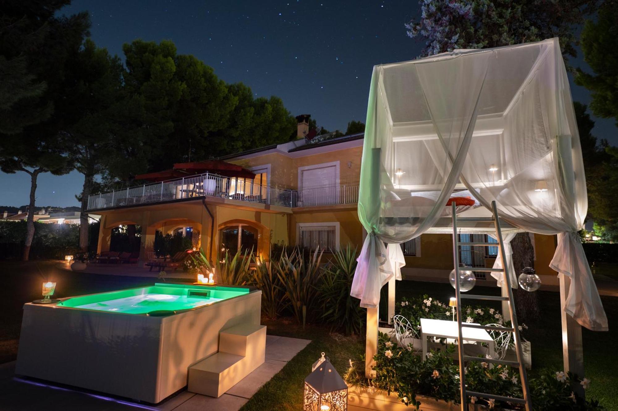 Bed and Breakfast Tra Gli Alberi E Il Mare Сироло Экстерьер фото