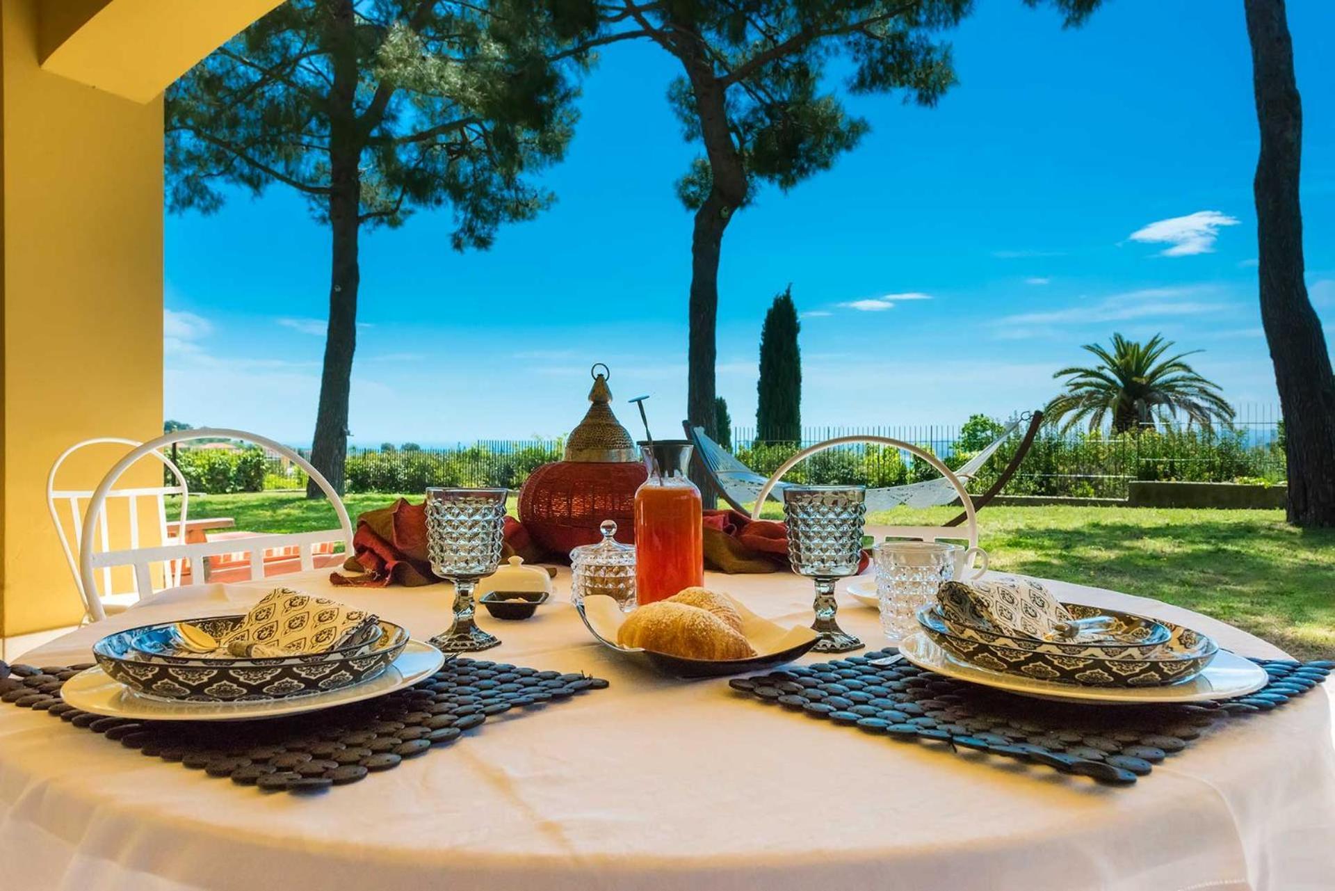 Bed and Breakfast Tra Gli Alberi E Il Mare Сироло Номер фото