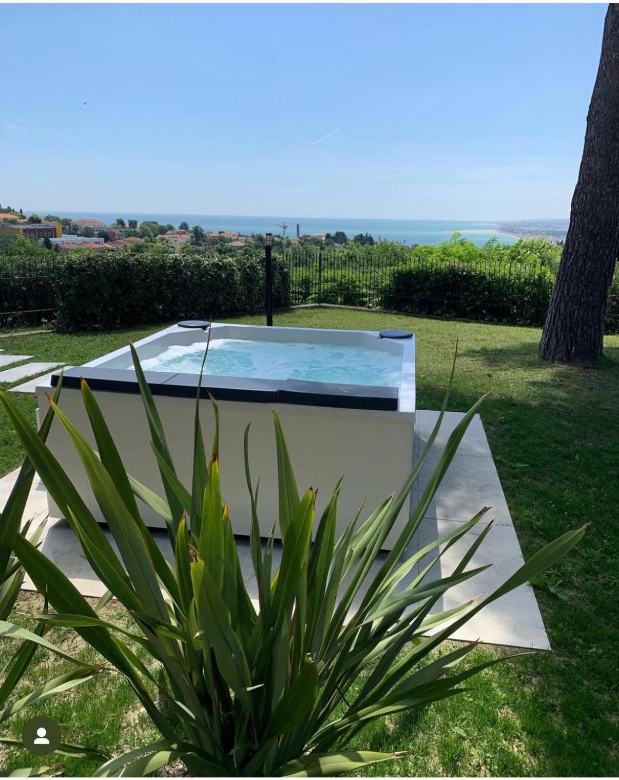 Bed and Breakfast Tra Gli Alberi E Il Mare Сироло Экстерьер фото