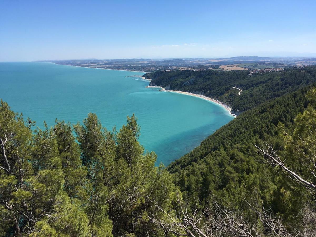 Bed and Breakfast Tra Gli Alberi E Il Mare Сироло Экстерьер фото